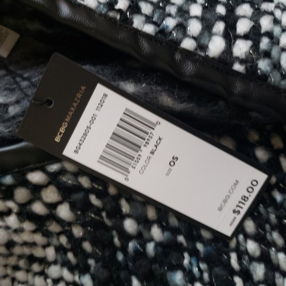 NWT $118 BCBG MAXAZRIA Two Tone Fringe Trim Ruana Sweater Poncho - Picture 3 of 4